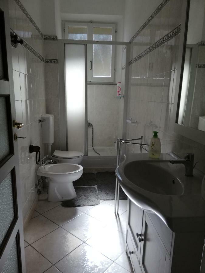 La Mi Ca Apartment ลาสเปเซีย ภายนอก รูปภาพ